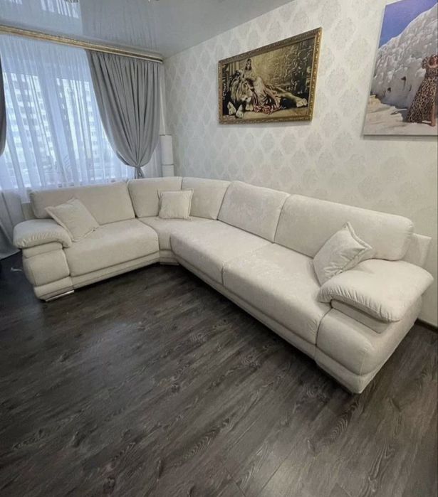 Перетяжка ремонт и реставрация мягкой мебели