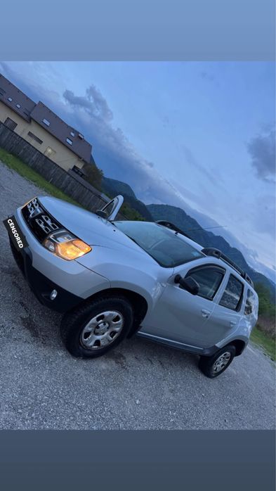 Dacia Duster Benzina