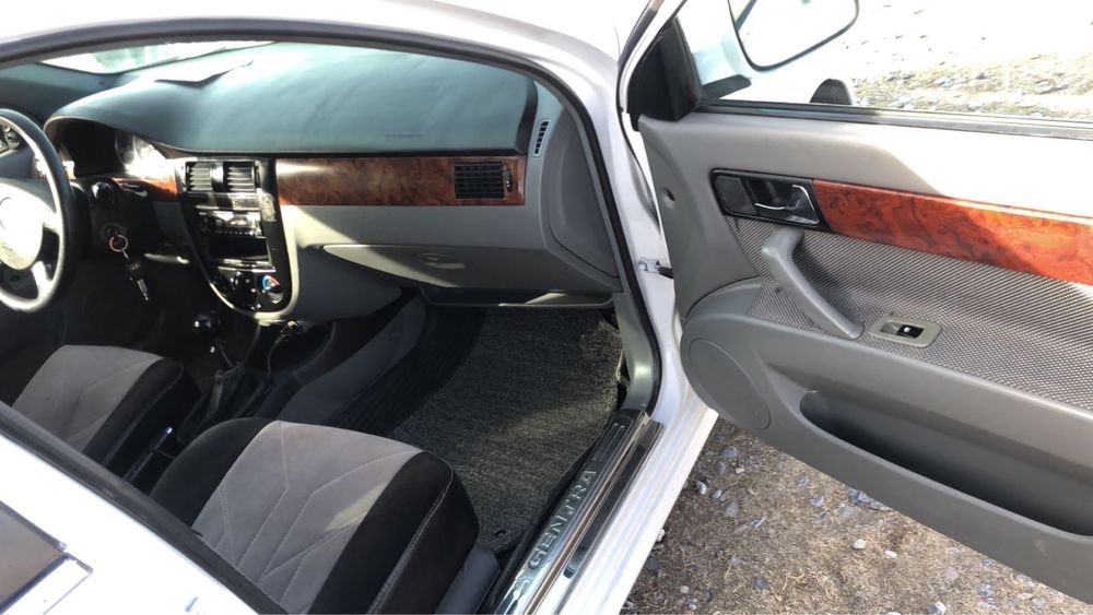 Daewoo Gentra машина