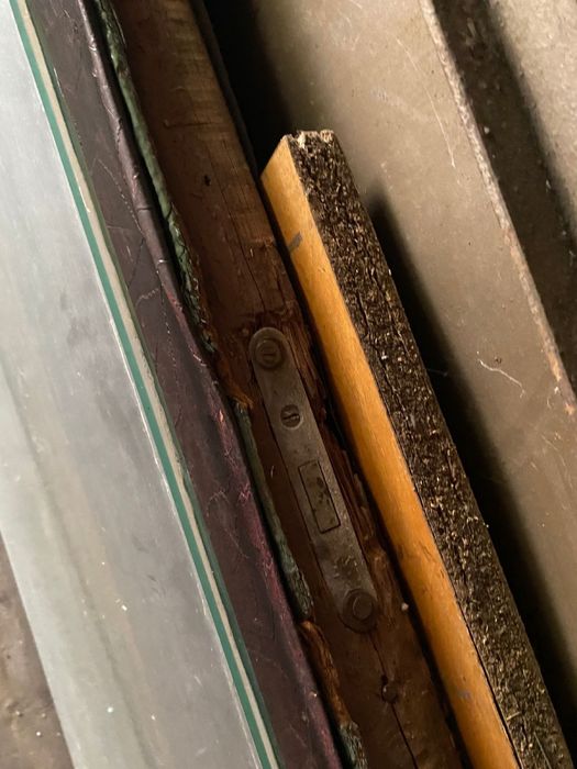 В продаже стройматериал!