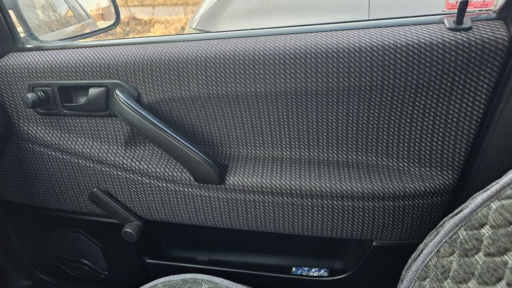 Продам машину пассат б3