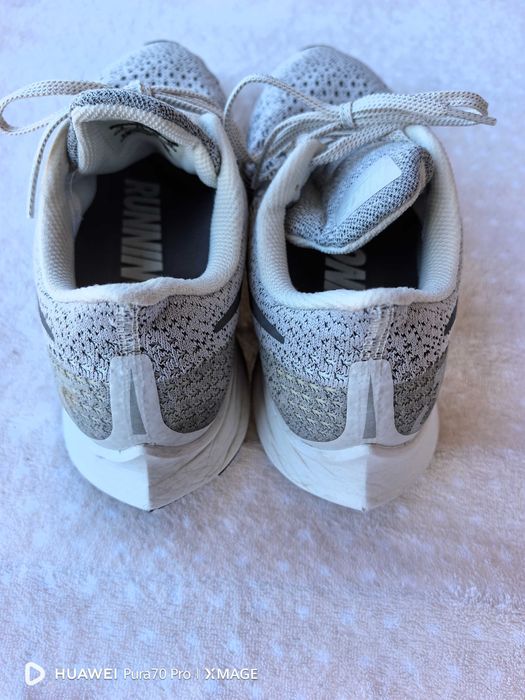 Дамски маратонки nike номер 39 стелка 25см