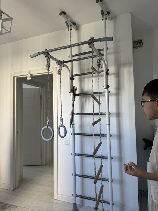 Турник/шведская стенка