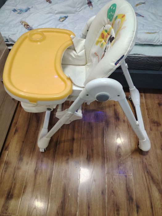 Продаю детский стул для кормления