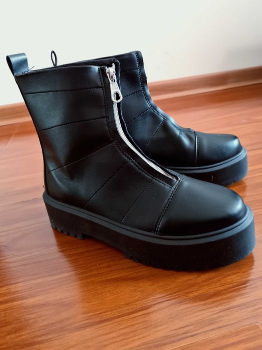 Продам ботинки на широкую ногу