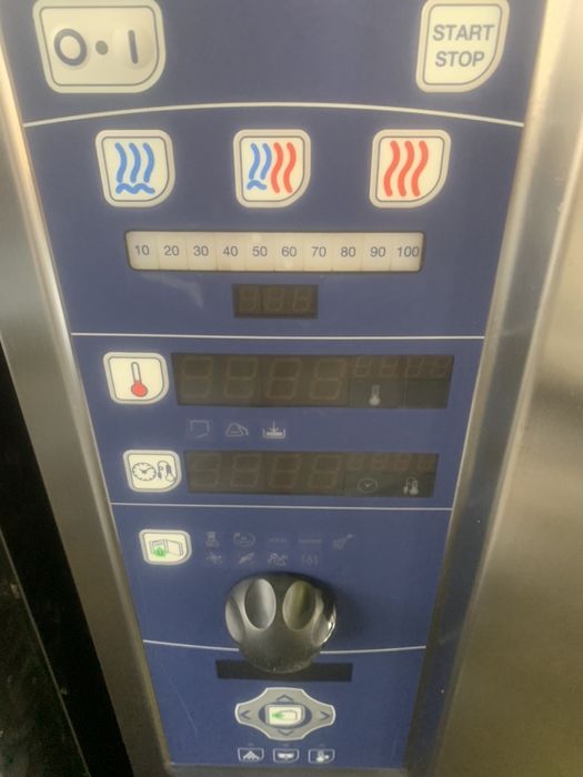 Конвектомат Electrolux 40 тави на ток