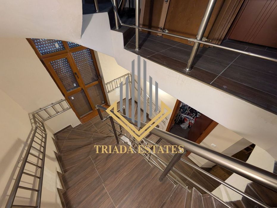 Продава се Къща в с. Миролюбово, Област Бургас - 352 кв.м за 536 €/кв.м - Снимка #2