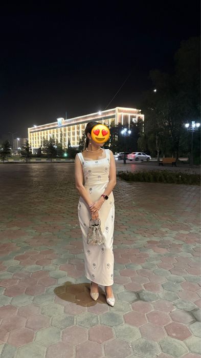 Платье со стразами