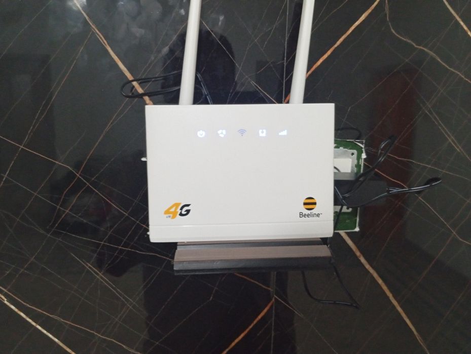 WI-FI роутер Beeline 4G новый