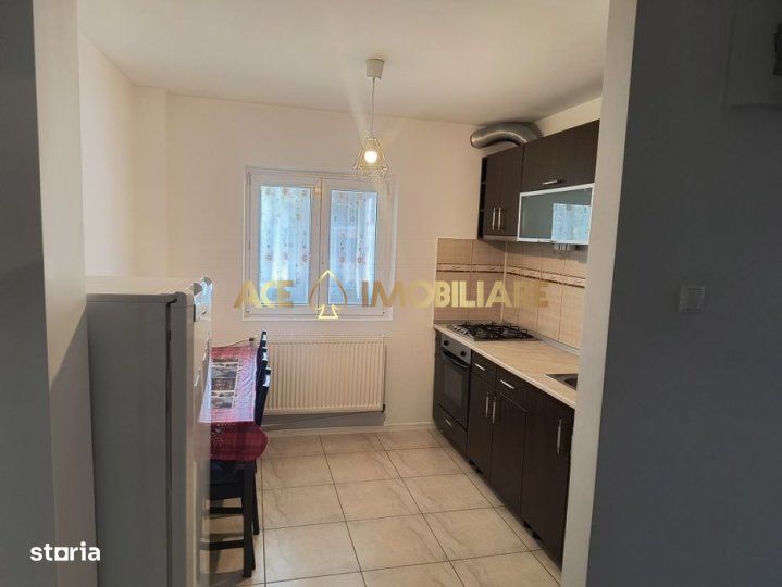 2 Camere de inchiriat | Aparatorii Patriei | Metrou | Decomandat