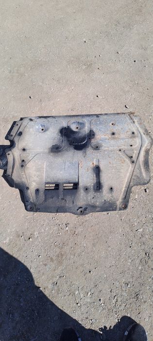 Vand scut metalic vw Passat B6