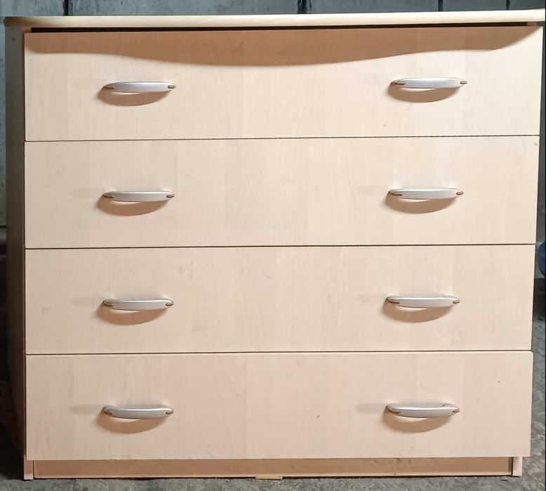 Комод + зеркало над комодом