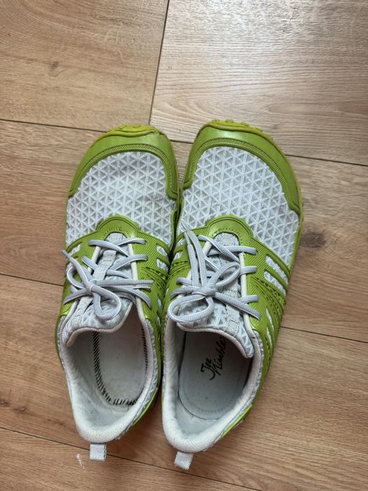 Joe Nimble Barefoot 40