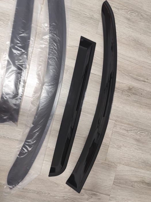 Paravanturi Duster exterioare ph1,ph2 2010/2017