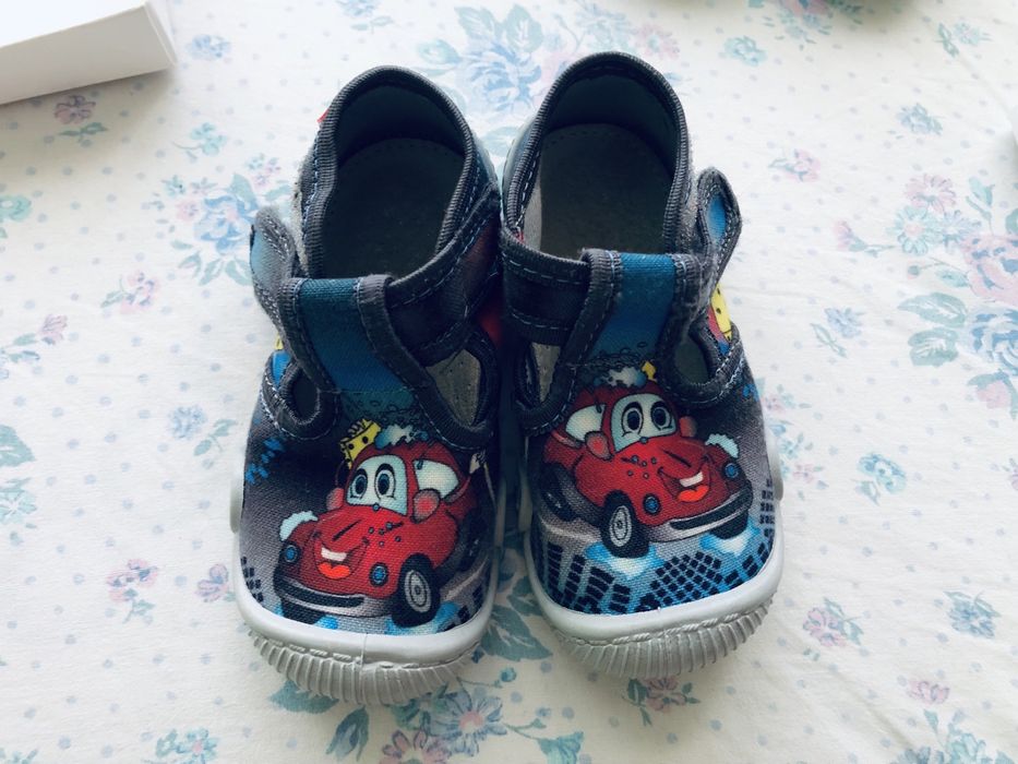 Детски обувки номер 26, 25, 24,23 и 22