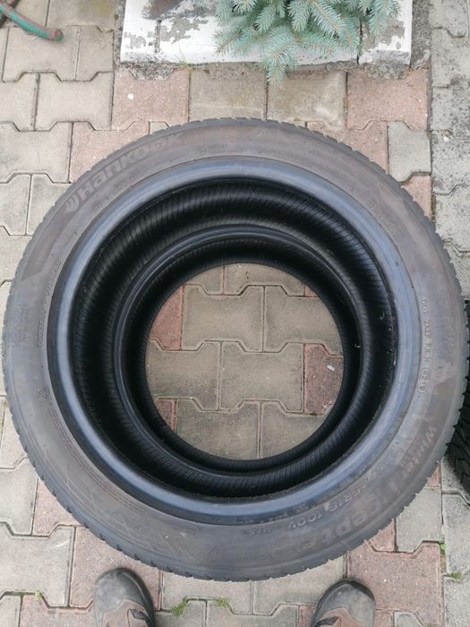 Hankook/245/45/18 Iarna-2buc/pe fel