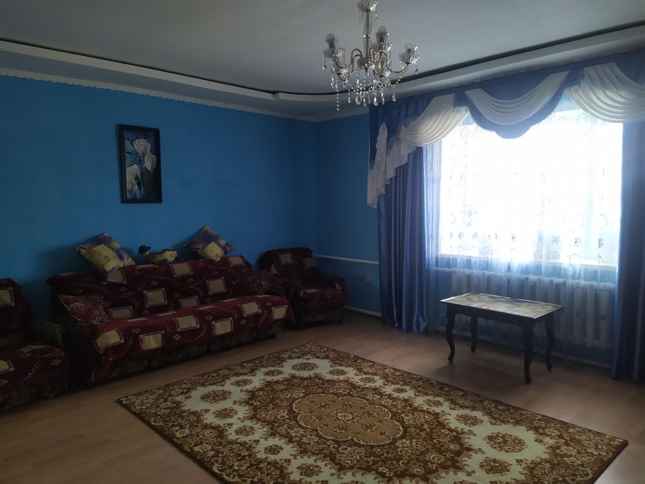 Продам 2-х этажный коттедж