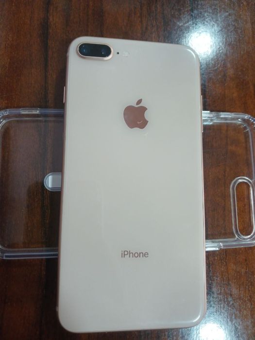 Ideal xolqtdagi Iphone 8 plus