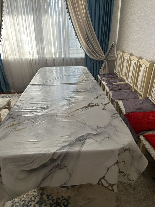 Мебель для гостиной хорошем состоянии