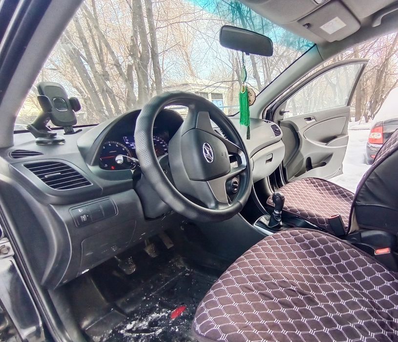 Продам Hyundai Solars