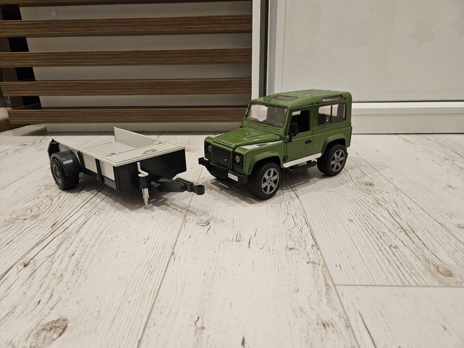 Bruder джип с ремарке, камион, пътна помощ