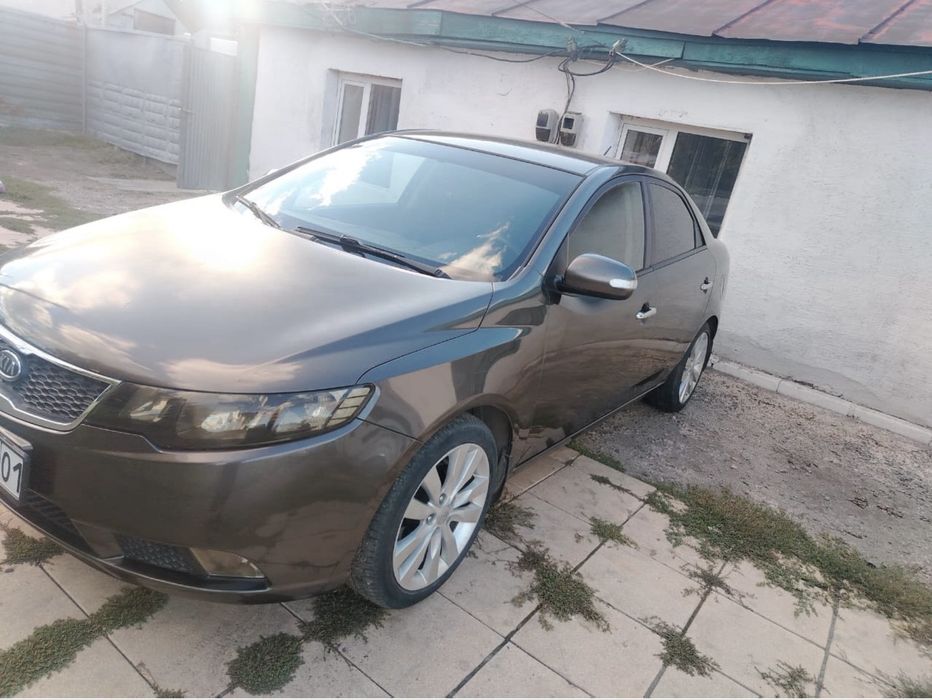 Kia Cerato 2010 2 поколение