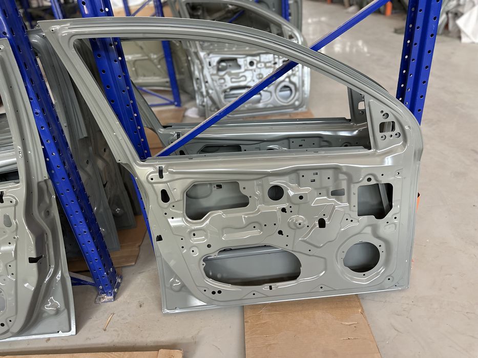 NEXIA 3 OLDI va Orqa eshiklari bor GM ORGINAL