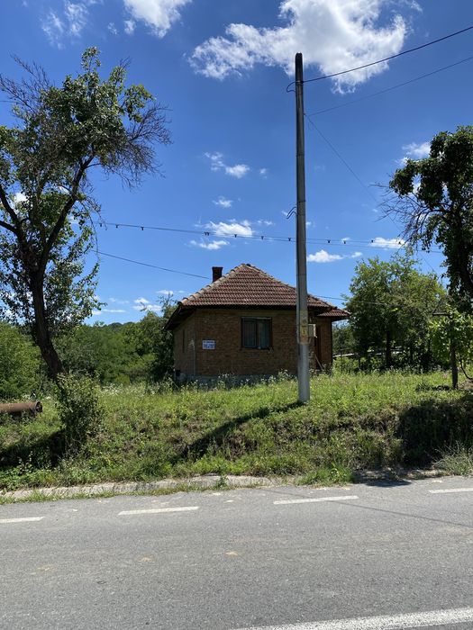 Casa de vanzare Prigoria, Gorj, teren 7000mp