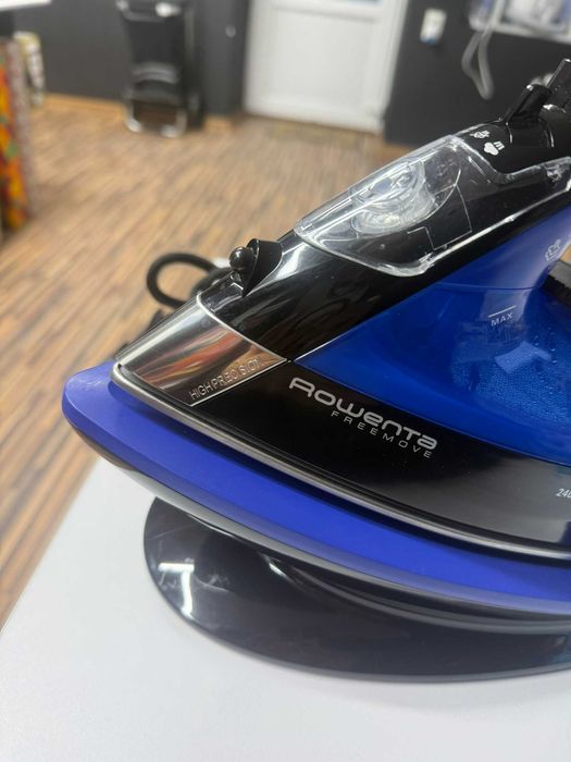 Fier de calcat fara fir Rowenta Freemove 2400W