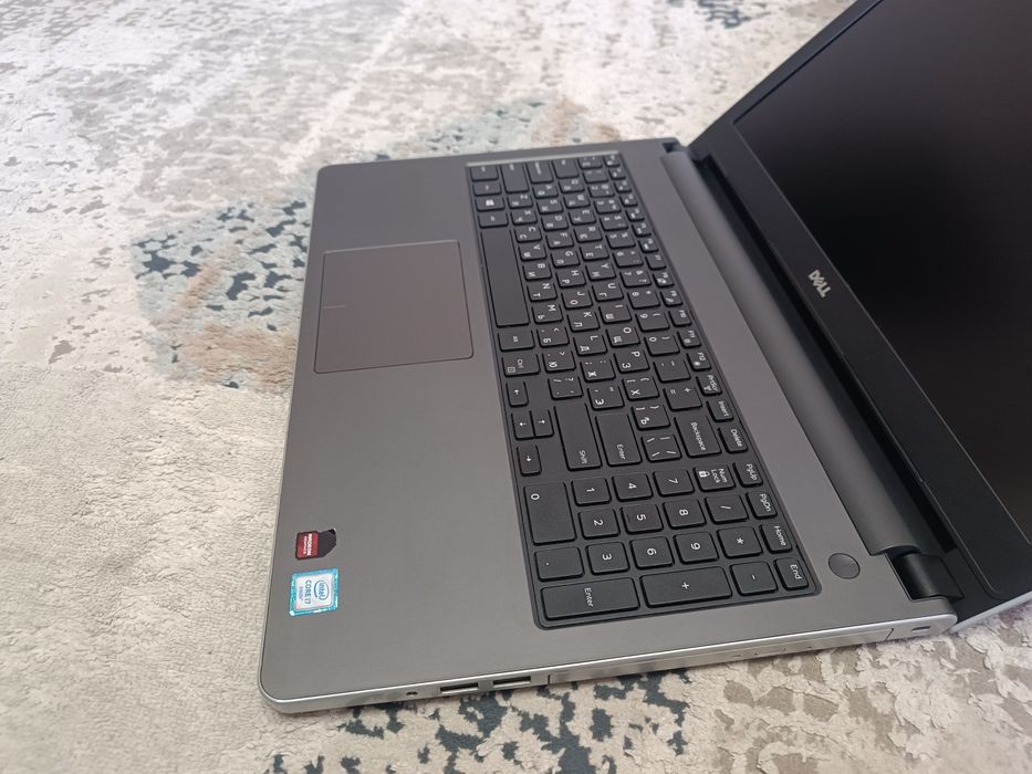 Мощный core i7, с SSD, Full HD ноутбук