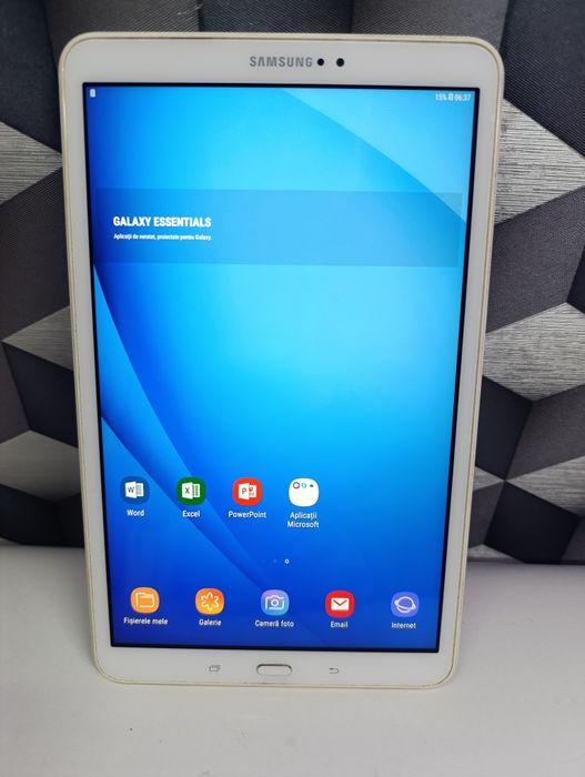 Tableta 10 inch Samsung t580 2gb ram 16 gb android 8.1 perfect funcțio