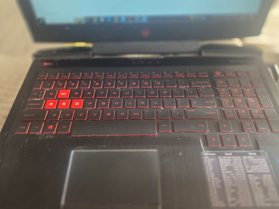 HP Omen i7 7700  GTX 1050TI
