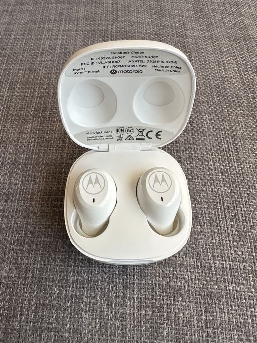 Безжични слушалки Motorola Motobuds SH067 бели
