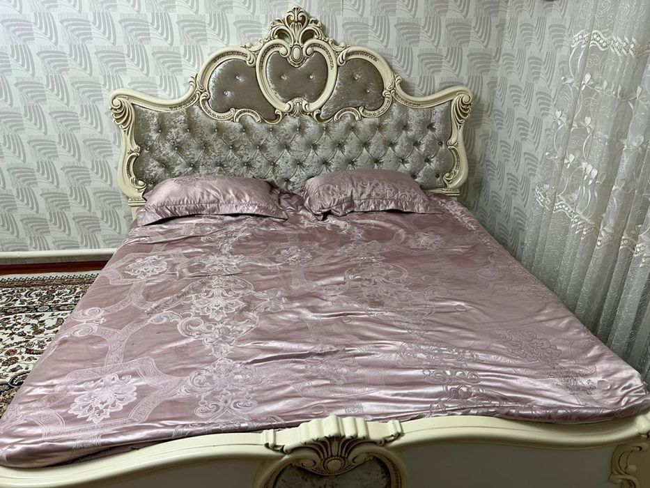 Спальный мебель лорена