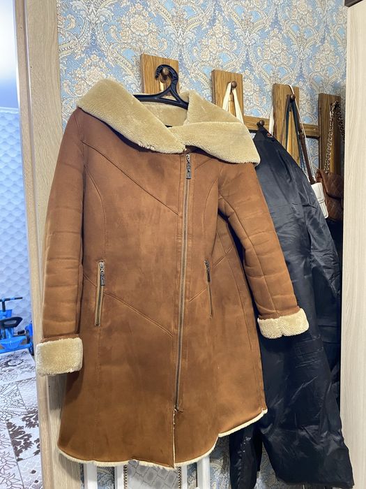 Продам дубленку цена 10 000