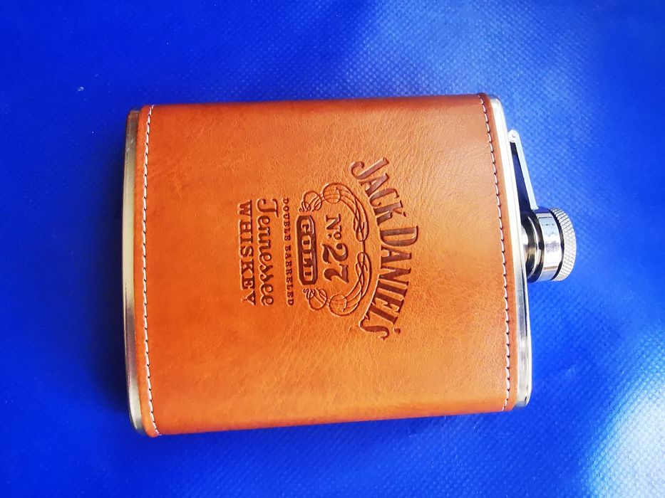 Botelcuta Jack Daniel's Recipient Whiskey 7 Oz