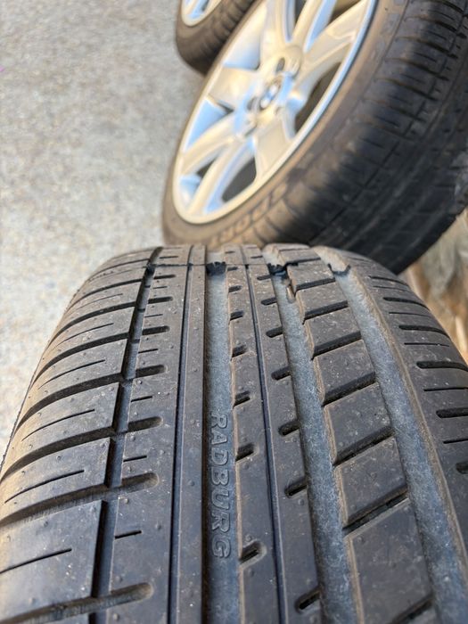 Vand jante bmw 8j cu cauciucuri 225/45r 17