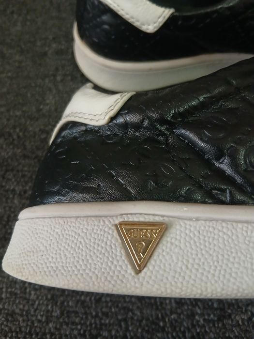 Adidași Guess dama nr.38