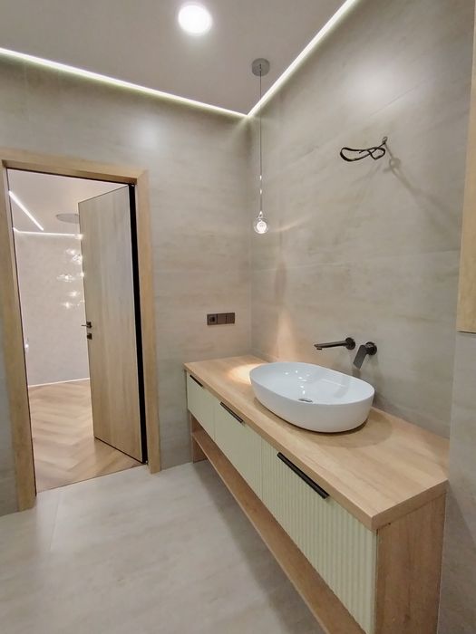 Кафельщик, электрик