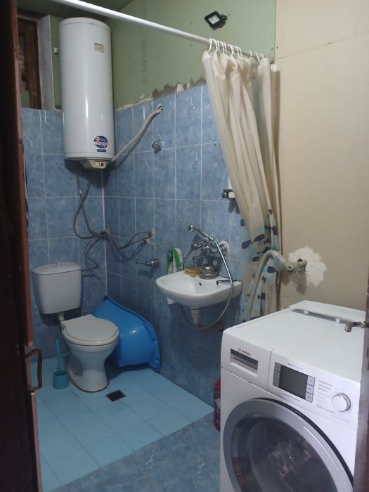 Продавам къща  в село Горно Изворово