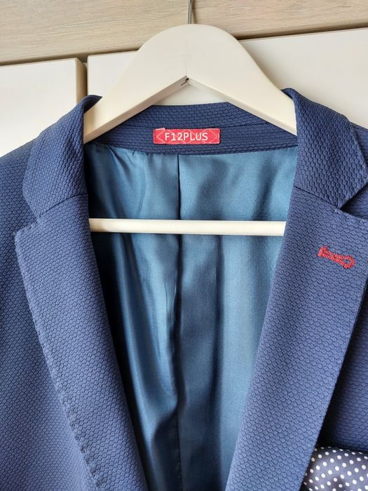 Мъжко синьо сако