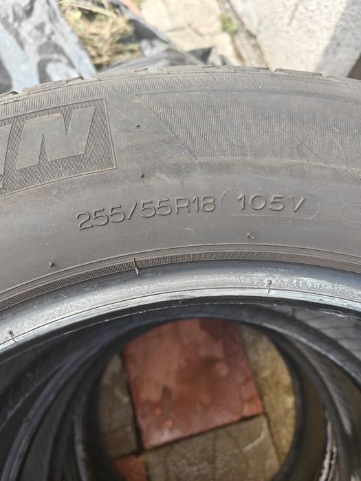 2 cauciucuri michelin 18