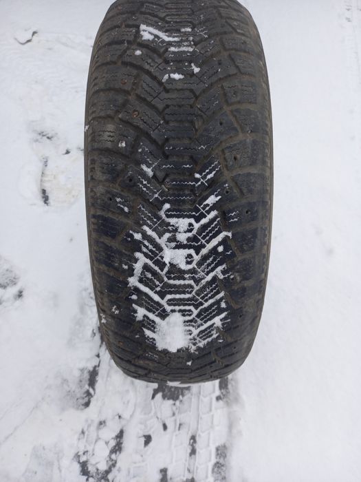 215, 65, 16 состояние хорошее