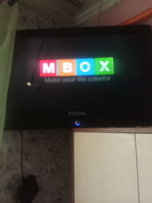 Телевизор продаю