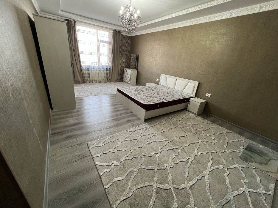 Сдается  3-х  уровневый дом иностранцам