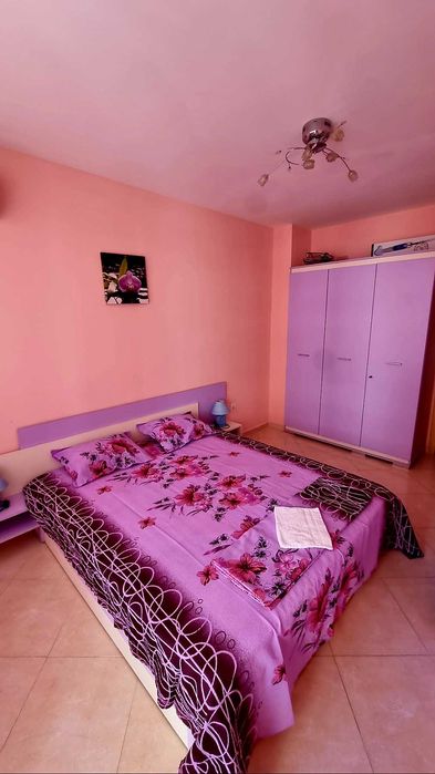 Дава се под наем Двустаен апартамент в Поморие - 60 кв.м за 153 € - Снимка #1