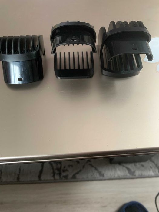 Приставки за тример  -  коса и брада 3 броя нови.