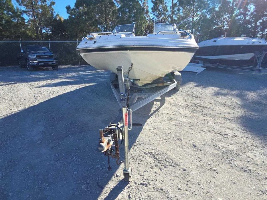 Kater Hurricane 217sd 12 kishilik Yamaha motor 200hp