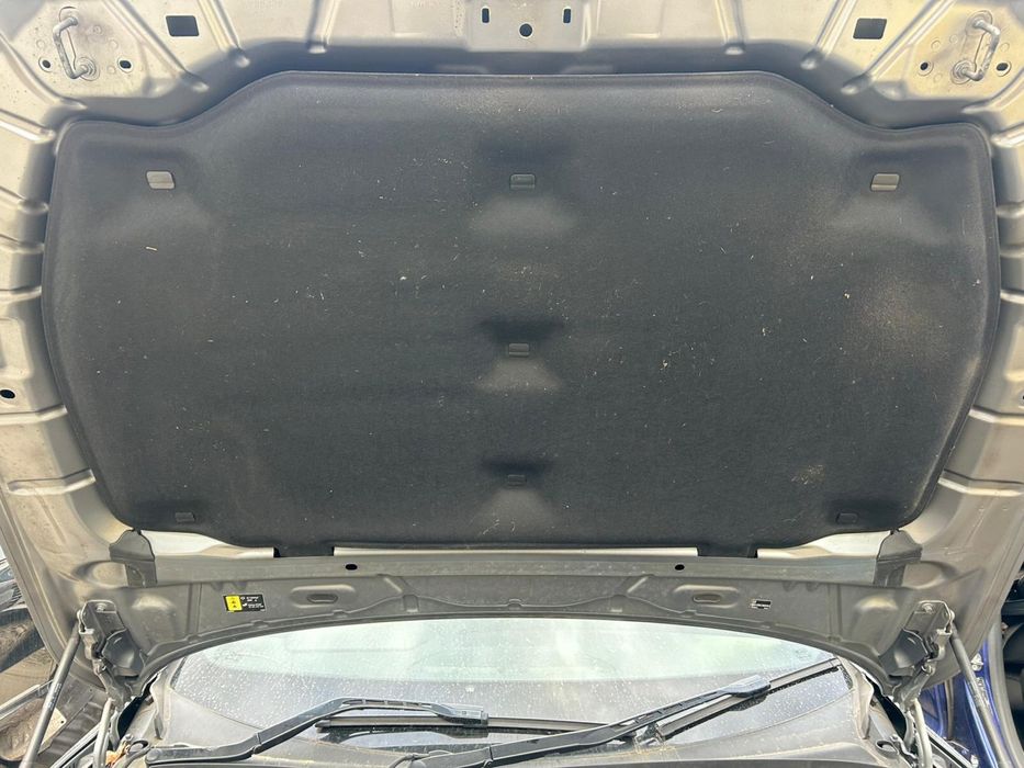 Capitonaj capotă, izolație fonică capotă Volvo S90 2018