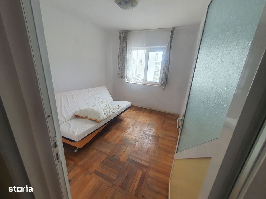 Apartament cu 3 camere in Mangalia